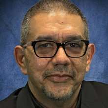 Padre Chris Sáenz SSC